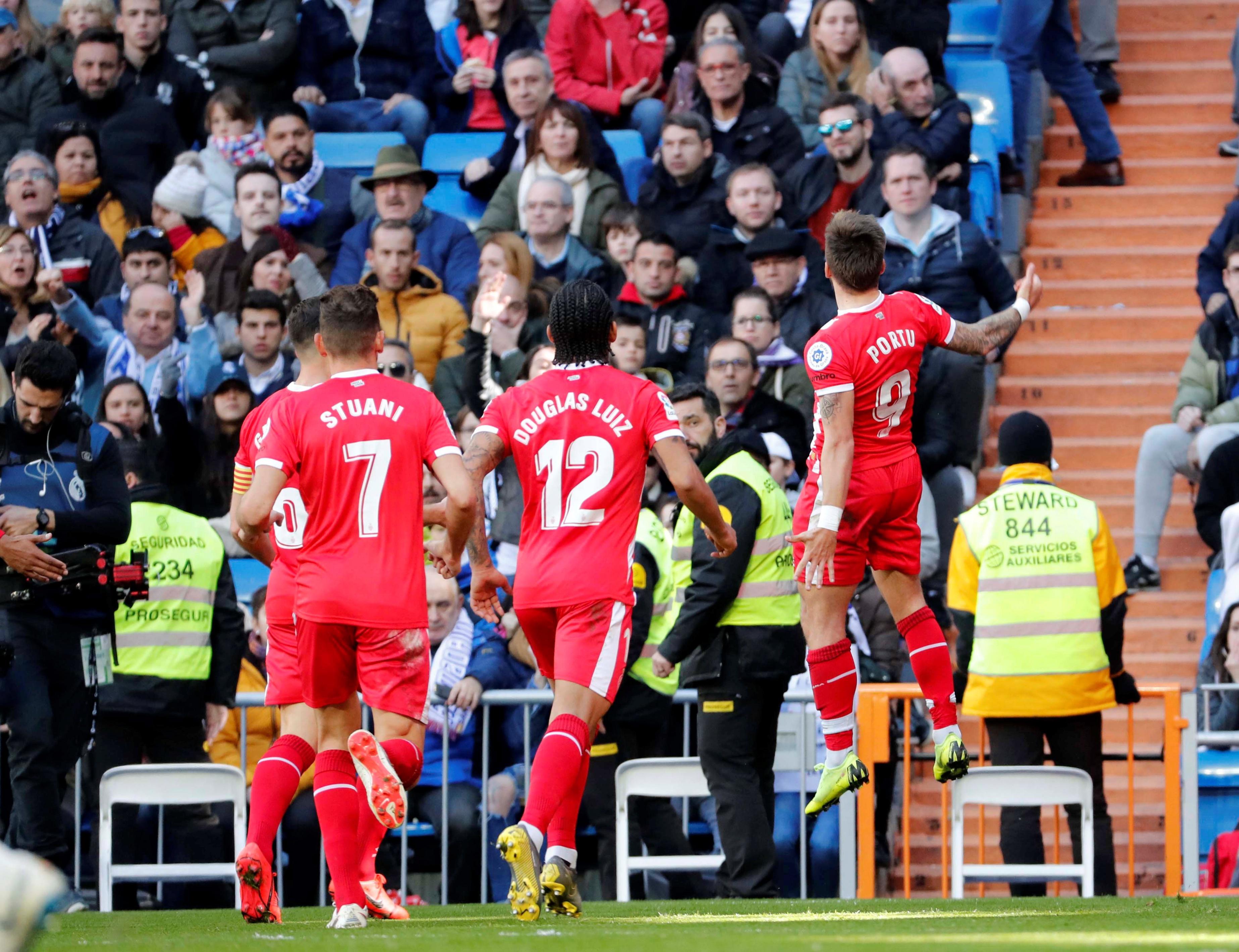 两队拼尽全 两队拼尽全